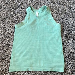 Athleta tank